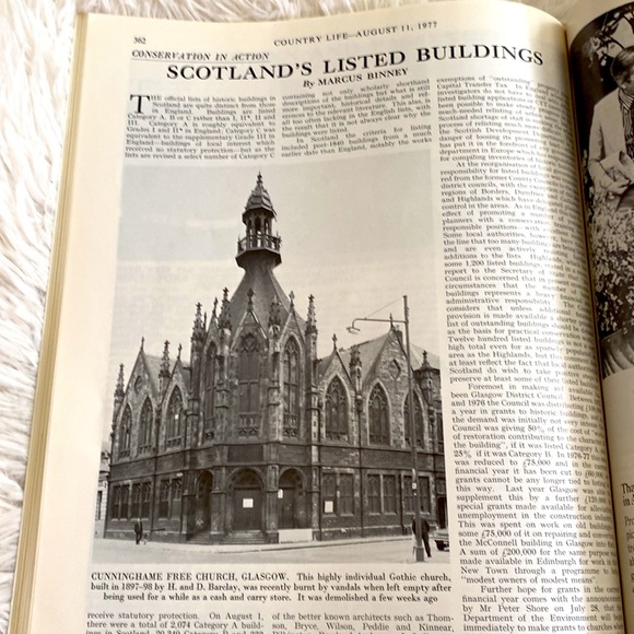 COUNTRY LIFE MAGAZINE SCOTTISH NUMBER  August 11, 1977 - Picture 12 of 14